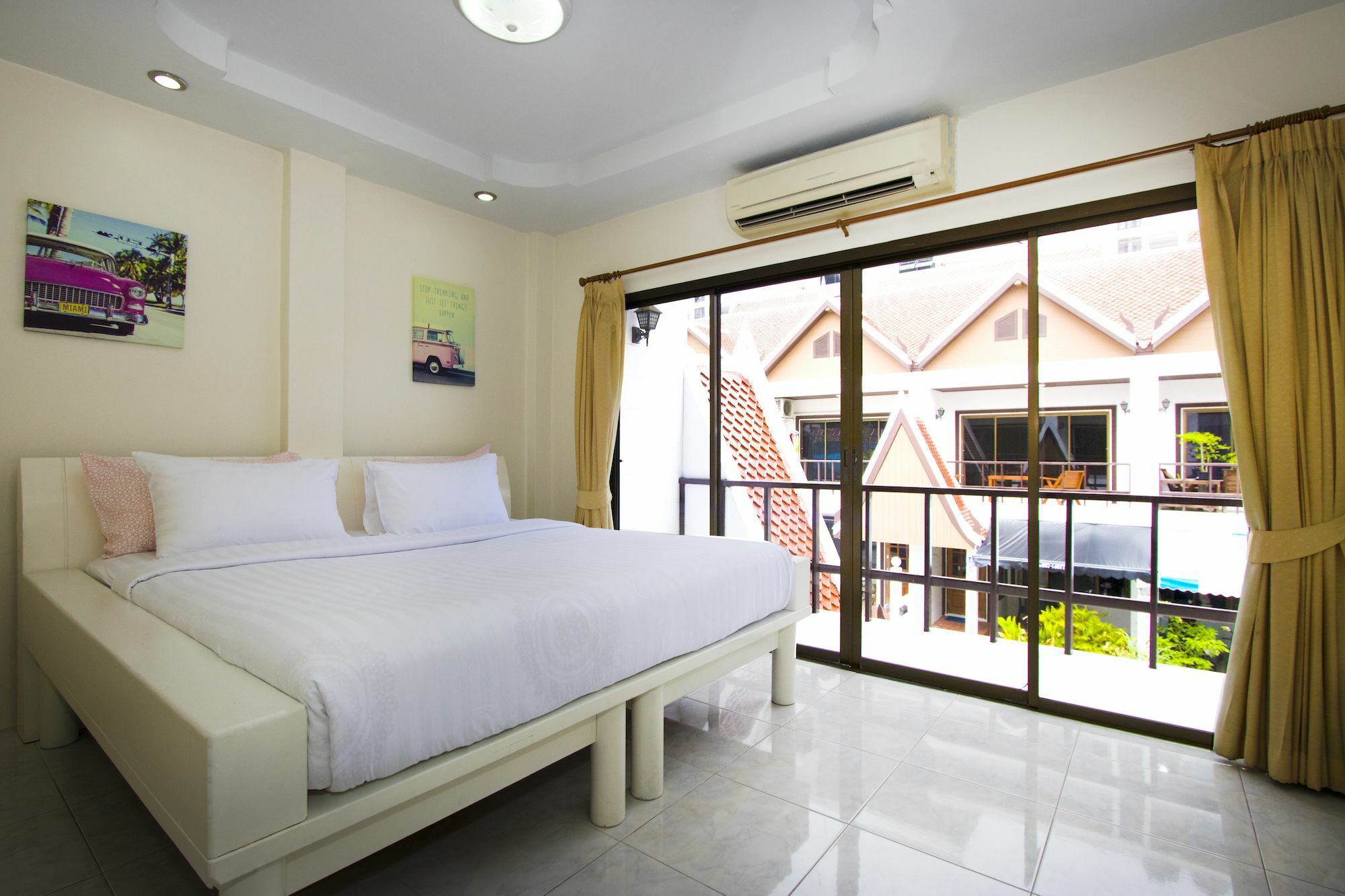 Ashford Villas Cosy Beach Pattaya Eksteriør bilde