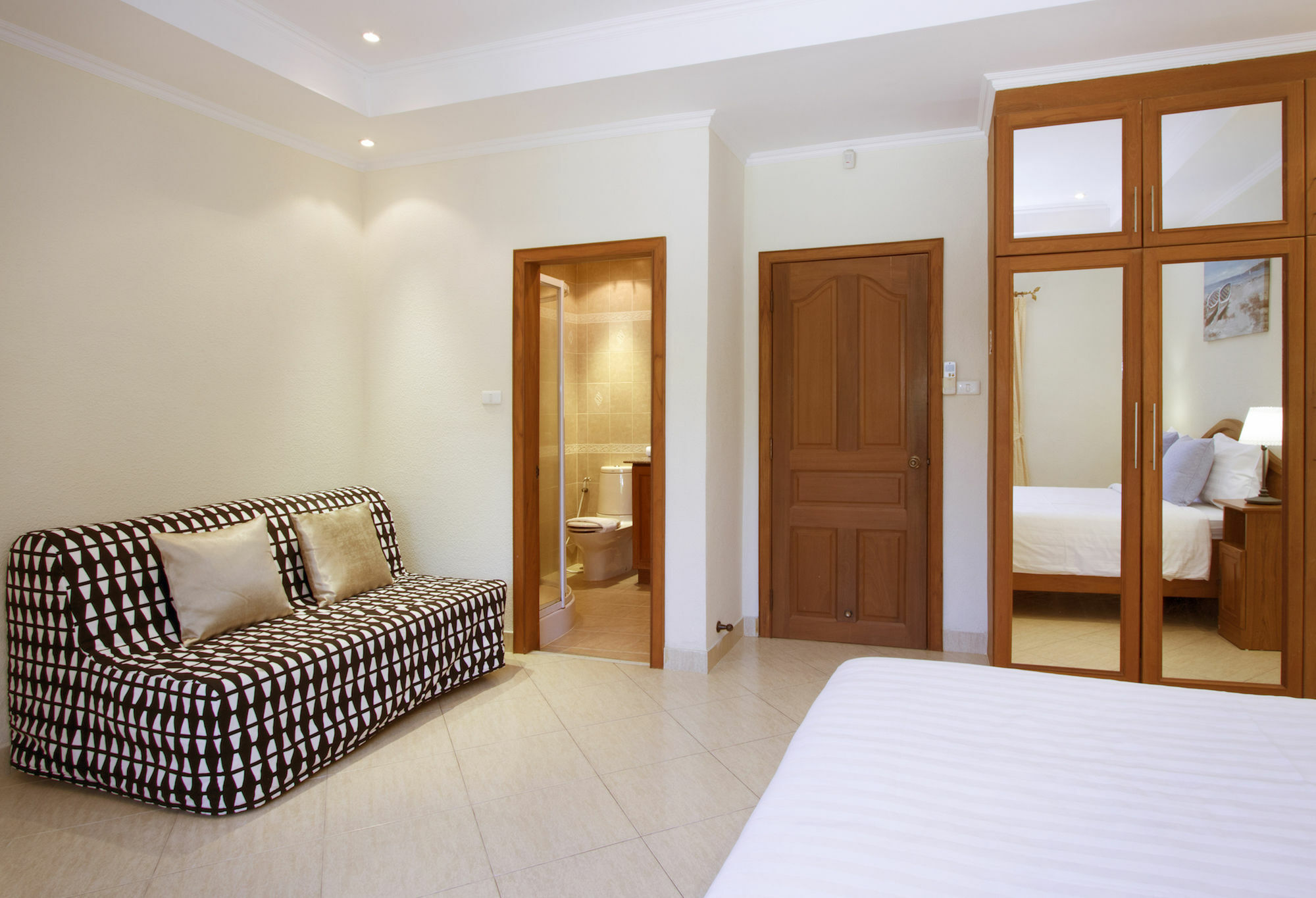 Ashford Villas Cosy Beach Pattaya Eksteriør bilde