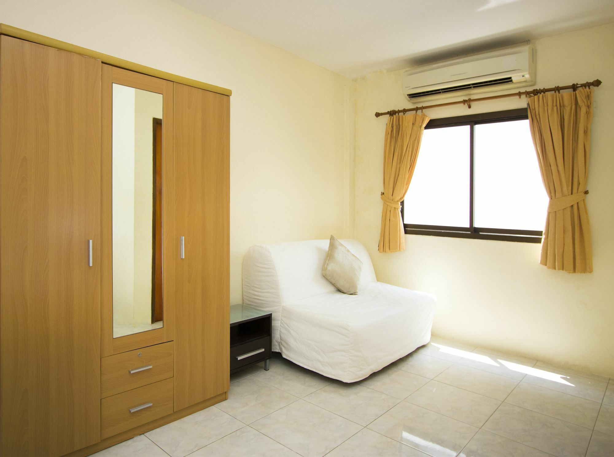 Ashford Villas Cosy Beach Pattaya Eksteriør bilde
